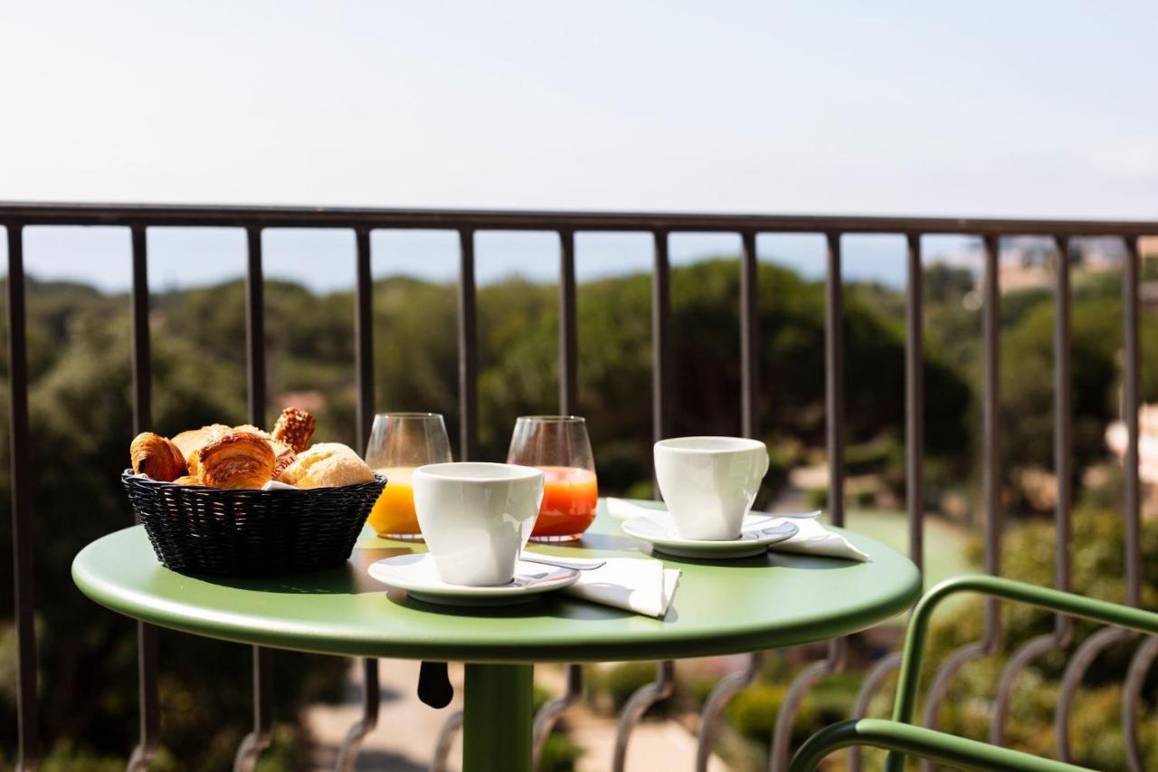 Hotel Du Parc Cavalaire Sur Mer Ngoại thất bức ảnh